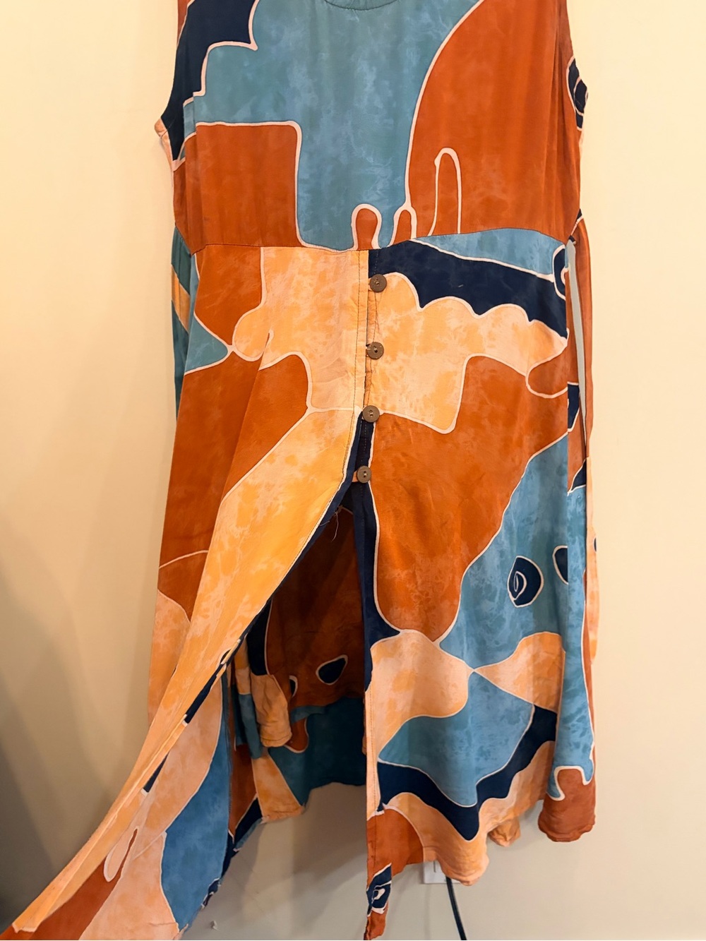 Abstract Print Layered Midi Dress | Back Tie | Artsy Boutique Style - Picture 3 of 6